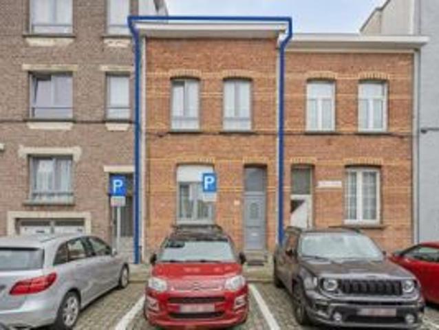 Royale woning met gezellig stadstuintje