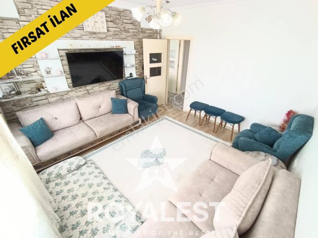 Royalest'ten 5 Etap'ta Önü Açık Cam Balkonlu 2+1