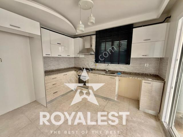 Royalest'ten Az Katlı Sit. İçi Ferah Temiz Kiralık Daire