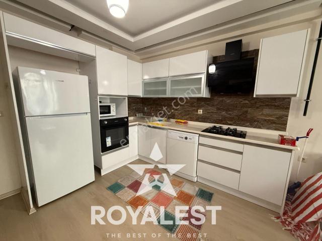 Royalest'ten Eşyalı Fırsat 1+1