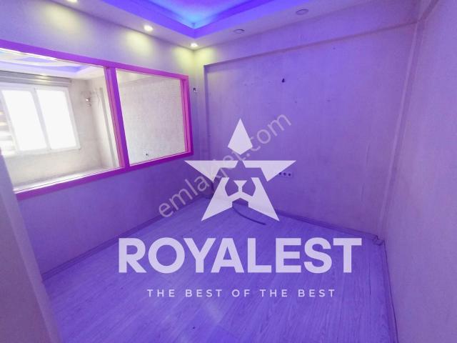 Royalest'ten Gaziler'de Cadde Üstü Geniş Ve Bakımlı İşyeri