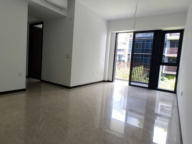Royalgreen D10, Condominium