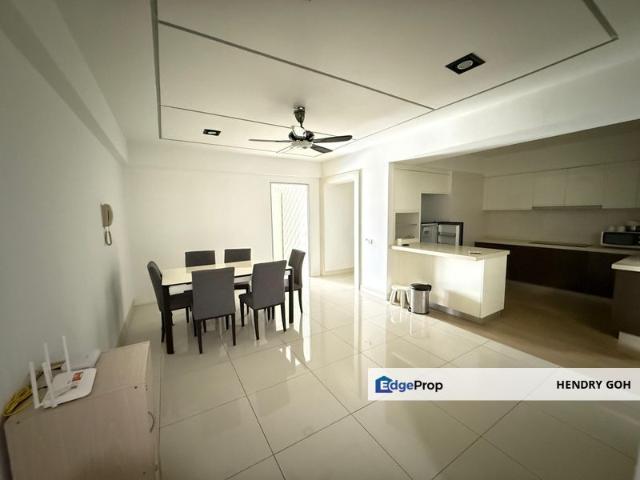 Royalle Condominium @ North Kiara