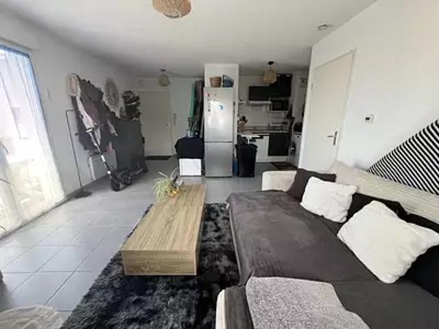Royan 17200 Achat / Vente appartement 2 pièces t2 au dernier étage parking