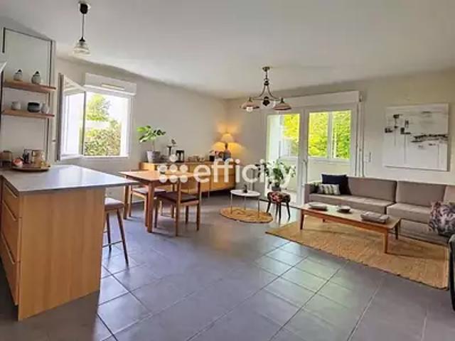 Royan 17200 Achat / Vente appartement 3 pièces t3 balcon