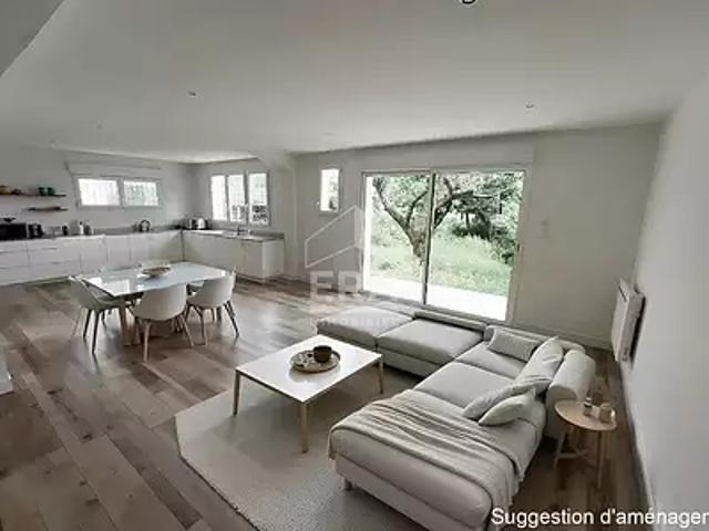 Royan 17200 Achat / Vente maison 7 pièces t7
