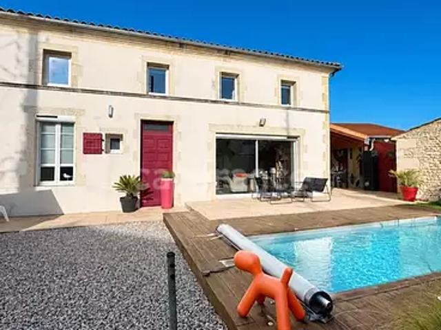 Royan 17200 Achat / Vente maison 7 pièces t7 piscine jardin