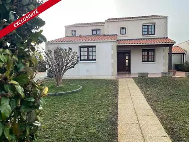 Royan 17200 Achat / Vente maison 7 pièces t7 terrasse cave