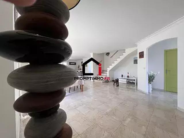 Royan 17200 Achat / Vente maison 7 pièces t7 terrasse parking