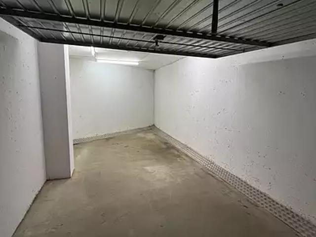 Royan 17200 Achat / Vente parking au dernier étage