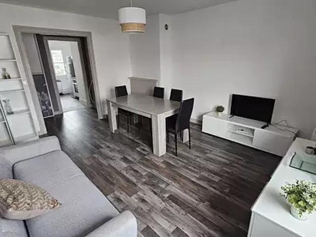 Royan 17200 Location appartement 2 pièces t2 au dernier étage
