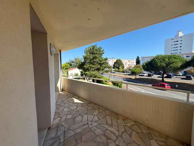 ROYAN APPARTEMENT T2 LOUER