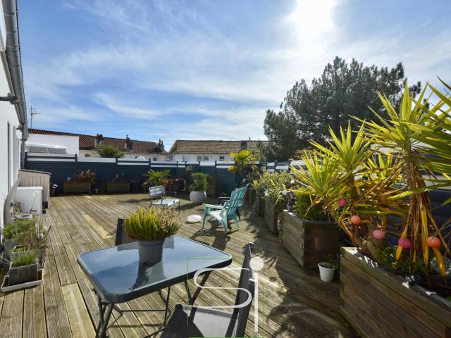 Royan Centre appartement avec grande terrasse