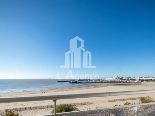 ROYAN FACADE MER