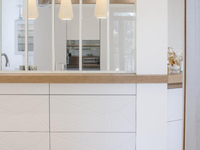 ROYAN HYPER CENTRE SUPERBE APPARTEMENT ENSOLEILLE