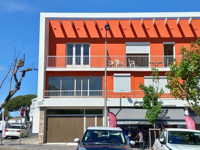 ROYAN Immeuble de caractère dans le centre ville de Royan