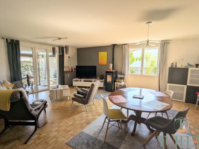 Royan – Maison familiale avec grand garage et jardin piscinabl