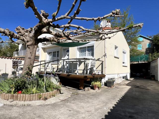 ROYAN QUARTIER DU PARC MAISON INDEPENDANTE AVEC JARDIN