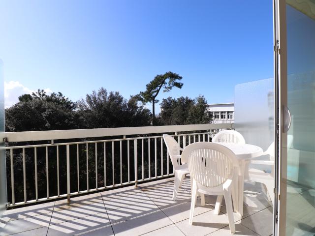 ROYAN QUARTIER DU PARC BEL APPARTEMENT T3 LUMINEUX 4ème et DERNIER ETAGE