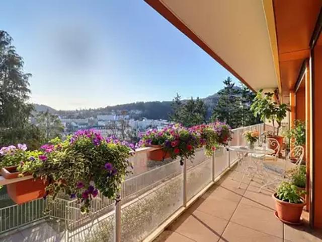 Royat 63130 Achat / Vente appartement 7 pièces t7 piscine terrasse