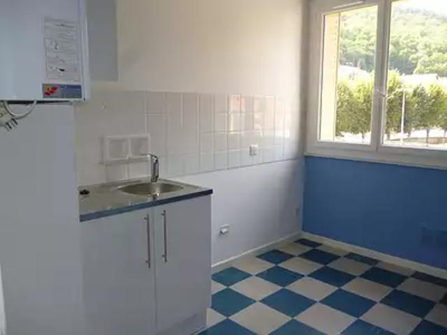 Royat 63130 Location appartement 2 pièces t2 cave parking