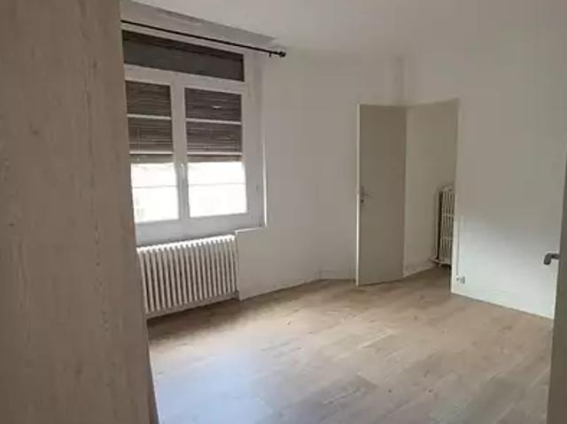 Roye 80700 Location appartement 3 pièces t3