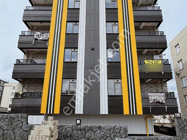 Roza Emlak'tan Kiralık 2+1 Daire