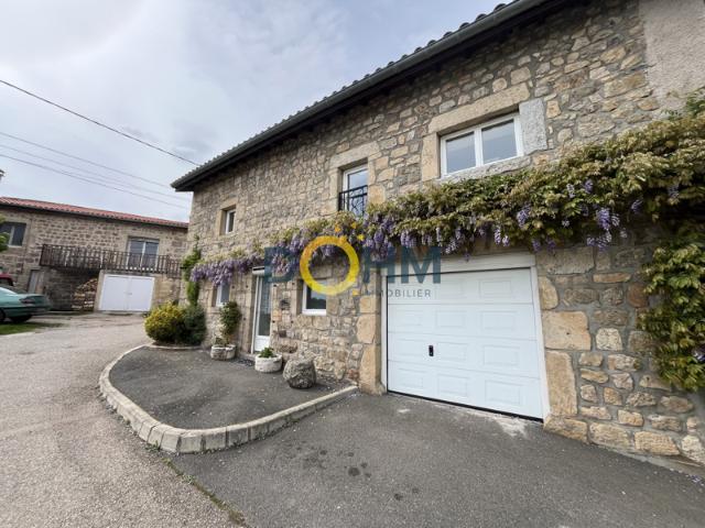 Rozier Côtes D'Aurec: appartement avec petite terrasse en l