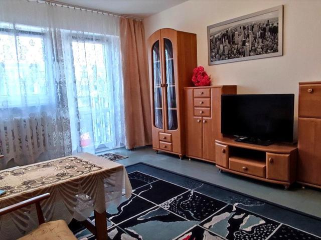 Rozkładowe 2 pokojowe mieszkanie z balkonem, gotowe do wprowadzenia