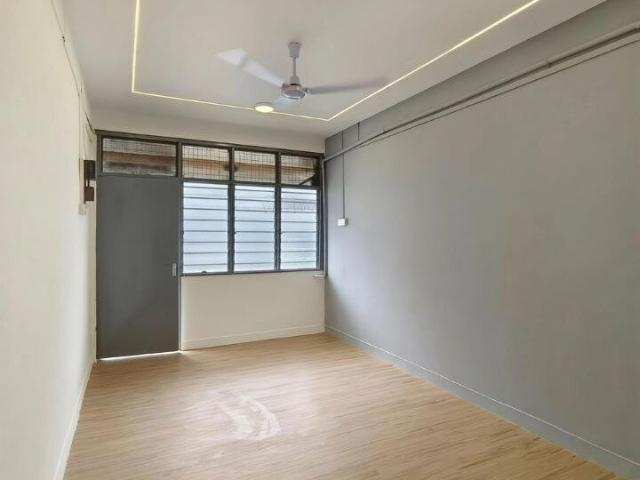 RM166K ONLY! Renovated First Floor Low Cost Flat | 2 Bedrooms | Taman Air Biru Pasir Gudang