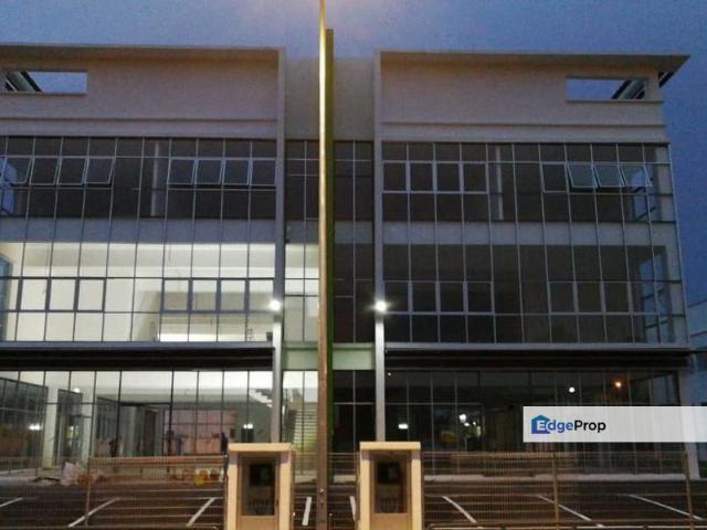 [RM19.8K] 3 Storey Semi D Factory Warehouse with Lift