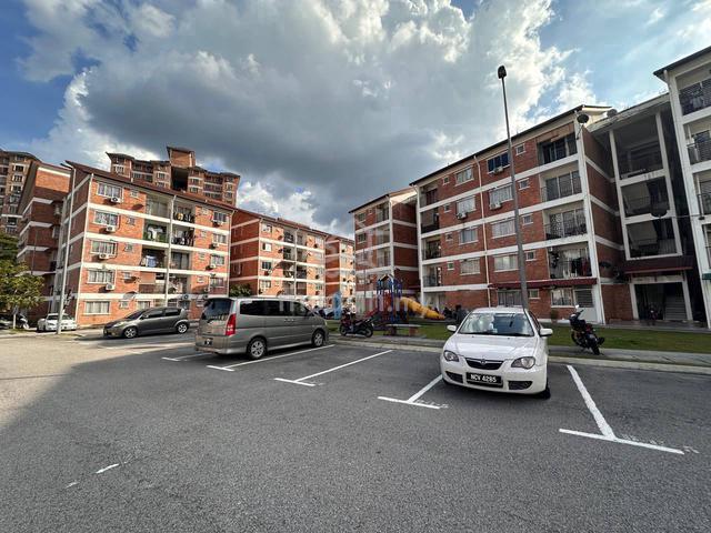 Rm1kBooking Puri Pesona Apartment 863sf Bandar Sungai Long