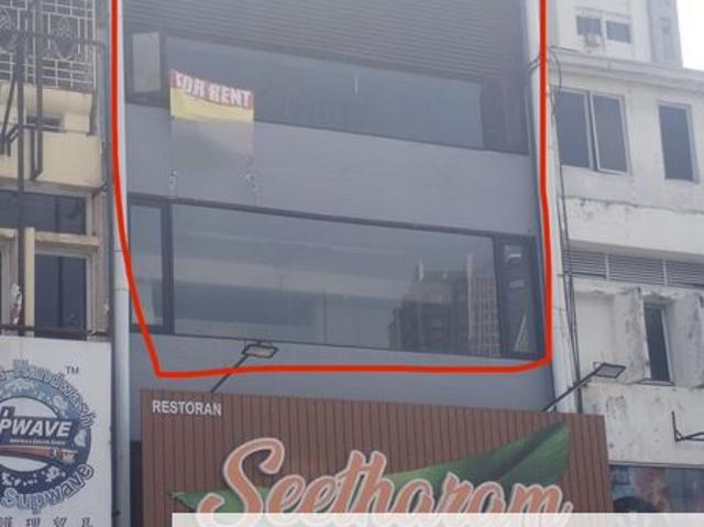 RM2,500 only Taman United with Lift Access