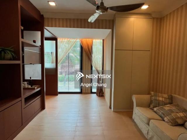 RM32K Below Bank Value! Fully Furnished 3 Bedroom at Viva Jazz Suites 2. Level 11, 1004 sqft, beside Vivacity Megamall. Perfect for Airbnb or own stay. Only RM698K nego !