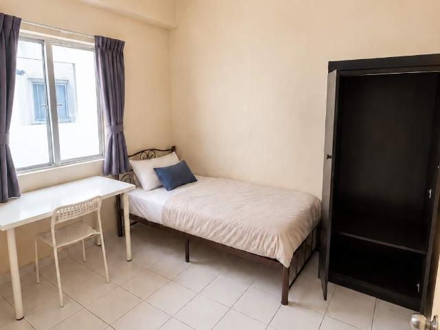 RM500 single room at Metroview Condo near LRT Wangsa Maju