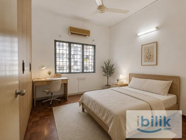 RM600 Room @BK3, Bandar Kinrara | LRT Linked, Wifi, Washer, Pool & Water Filter