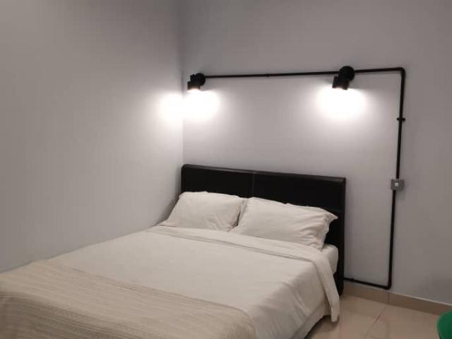 RM630 Middle Room with Car Park at Bandar Mahkota Cheras, South sg long, kajang