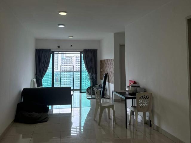 Rm750 Junior Master Room with private bathroom near old klang road
