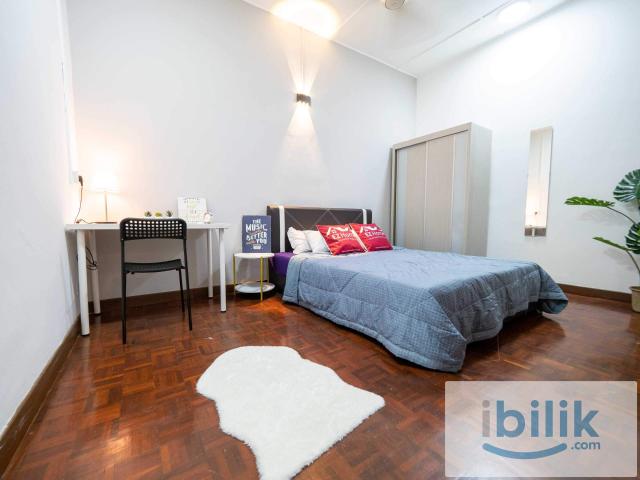 RM750 MEDIUM ROOM AT SECTION 17 / UNIVERSITY MALAYA / PPUM / JAYA ONE / PETALING JAYA