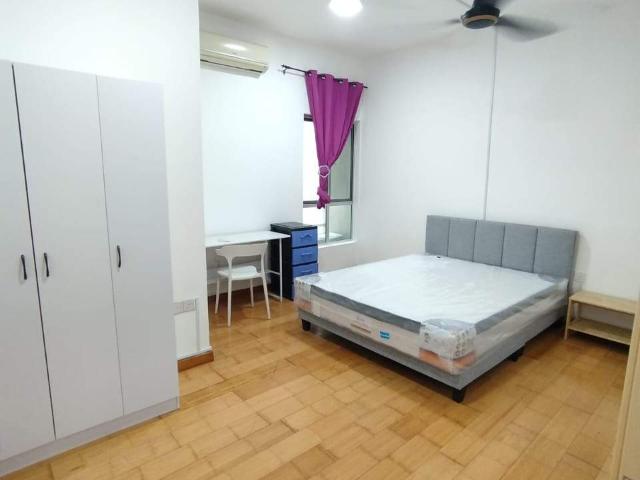 RM780 with 1 parking+300mbps WIFI@mutiara damansara perdana,ikea,pj trade,empire,neo,one u,surian tower,KYM,OBYU