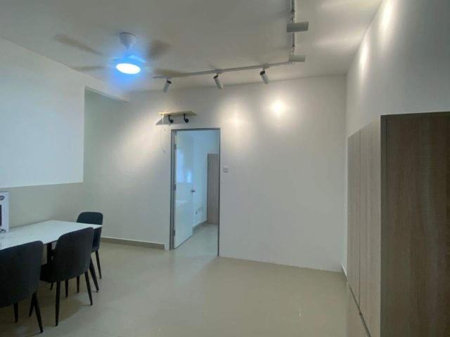 RM850 Fully Furnished Master Room at PUDU