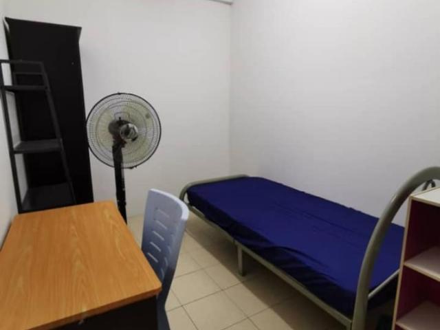 Rm 500 Only. Newly Refurbished Unit for rent