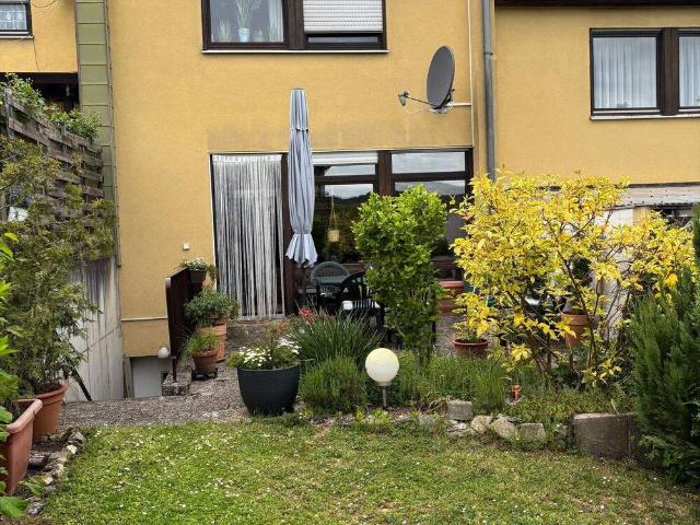 RMH in ruhiger Lage mit Garten