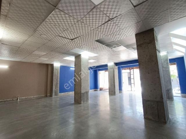 Rng'den Karslılarda 160 M2 Yol Üstü Kiralık Dükkan