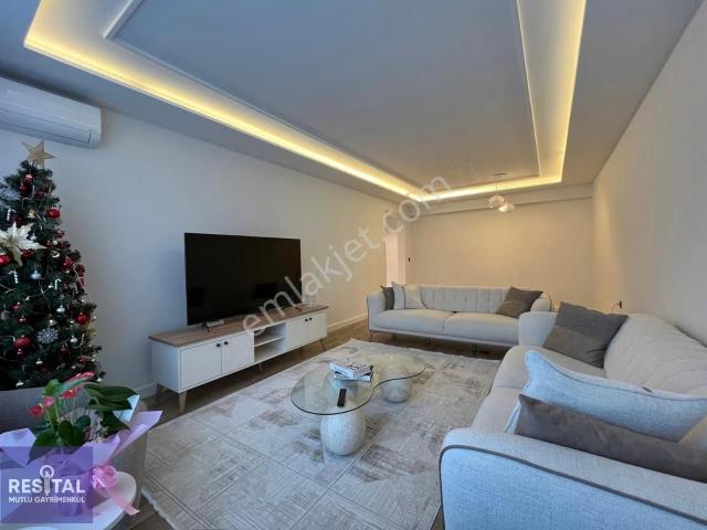 Rs Mutlu Balkan Shu 09'da Satılık 3+1 135 M2 Net