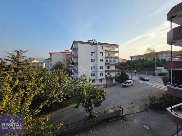 Rs Mutlu Beşevler Metro Ve Karafatmaya Yakın 3+1 Kiralık Daire