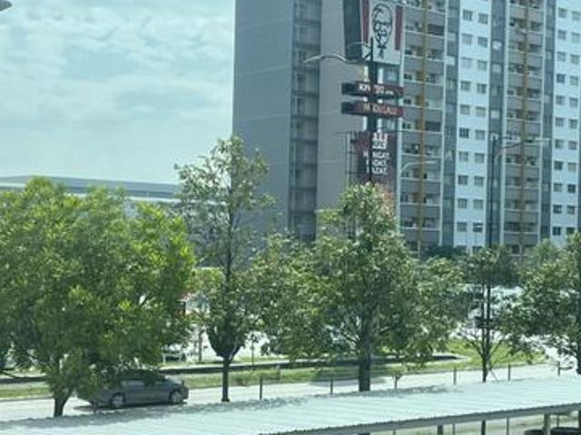 RSKU SETIA ALAM Resale Terus Boleh Duduk SERUNIA SETIA ALAM