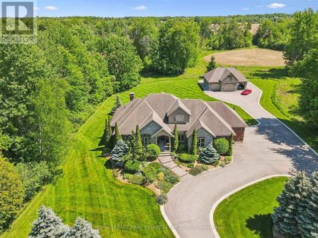 Rr2 6505 Concession 1, Puslinch, ON, N0B 2J0 Luxury House for sale | Listing ID X13614 | Royal LePage Carriage Trade Luxury Properties