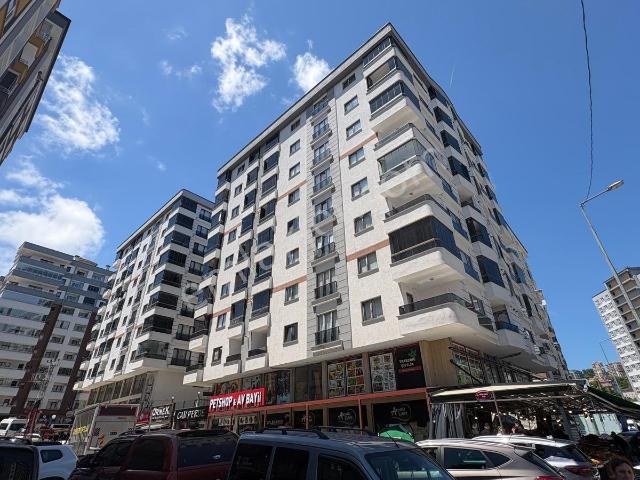 Rw Taka | Kaşüstü Merkezde Geniş Site İçi Kiralık 3+1 Daire