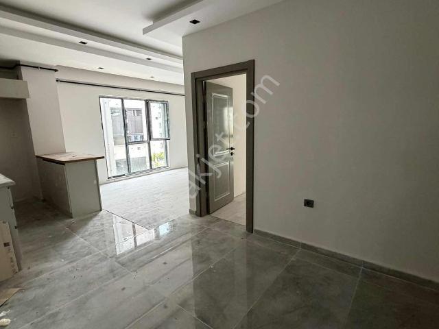 Rw Beta Alanlı 19 Mayıs Blv. Bir Üst Sokağında Satılık 2+1 Daire